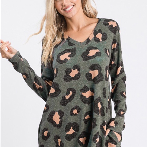 Olive ANIMAL PRINT DRESS - Picture 2 of 2